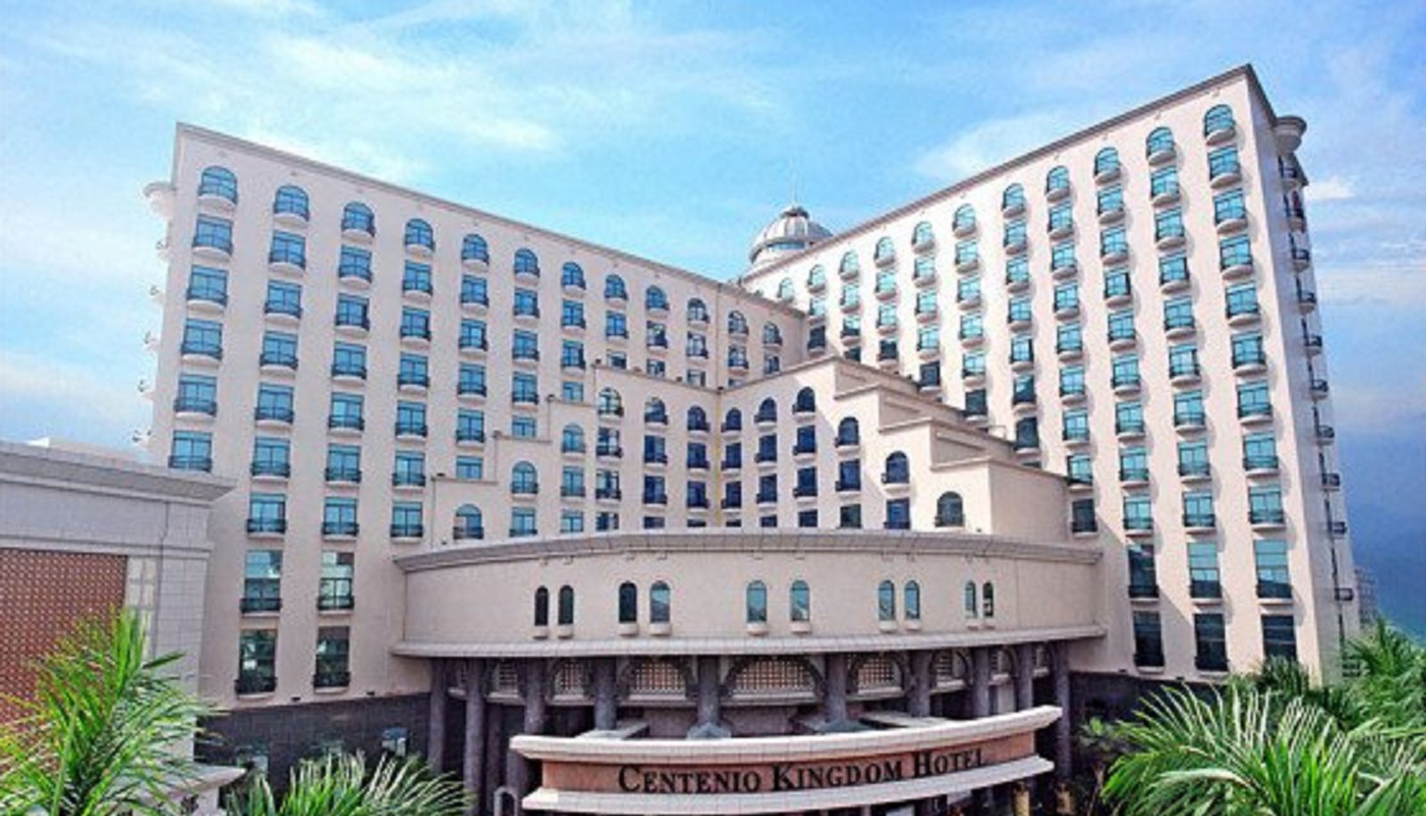 Zewnętrzna część hotelu - Centenio Kingdom Hotel