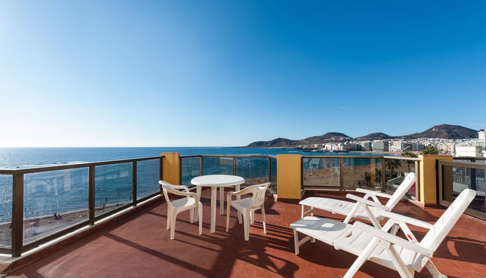 Terrasse - Colon Playa Apartamentos