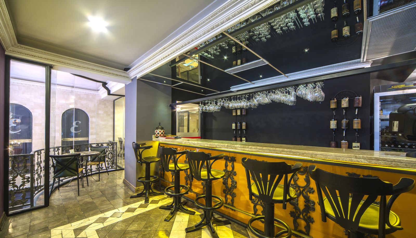 Bar - Elegance Residence Istanbul