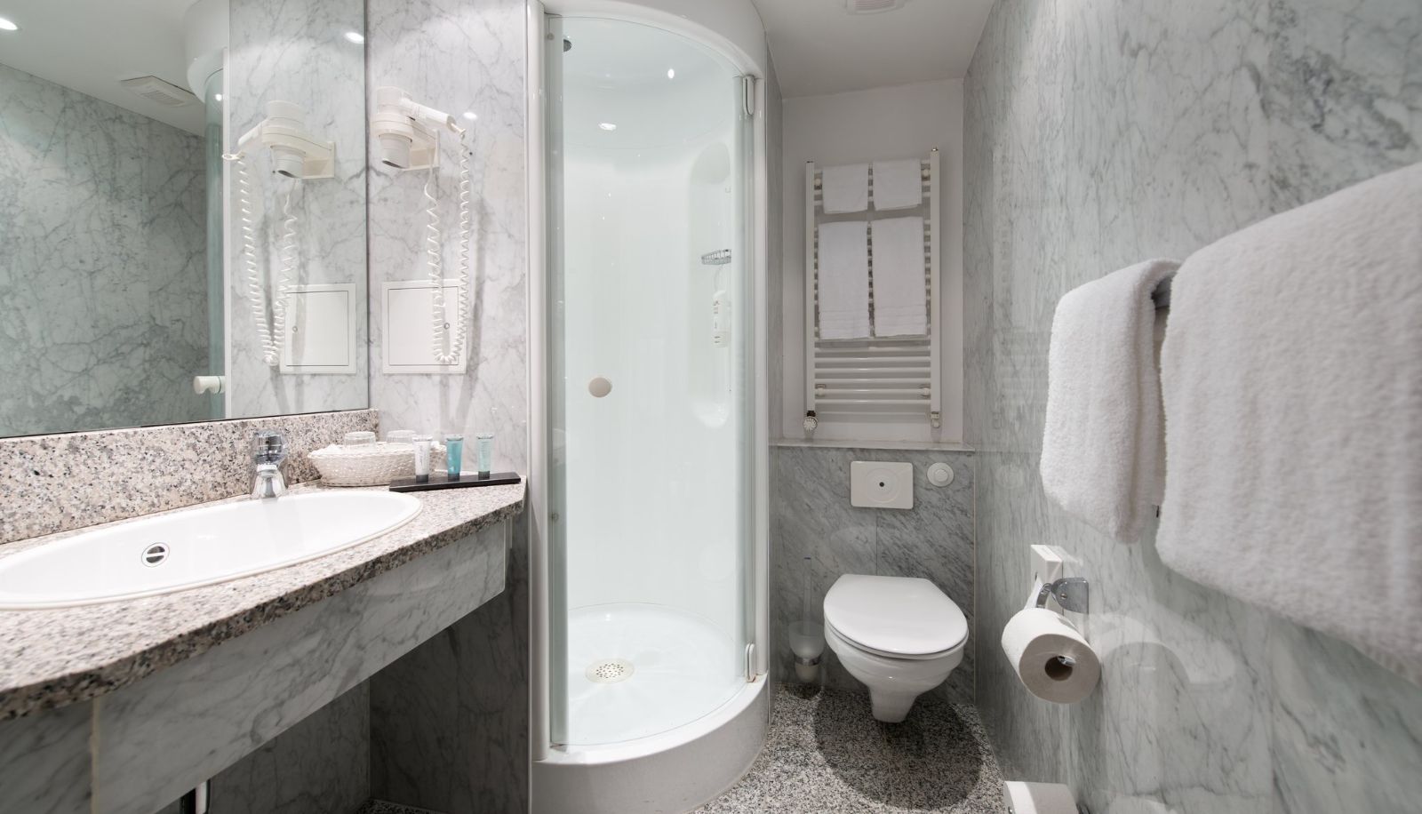 Info - Leonardo Hotel Hannover Airport