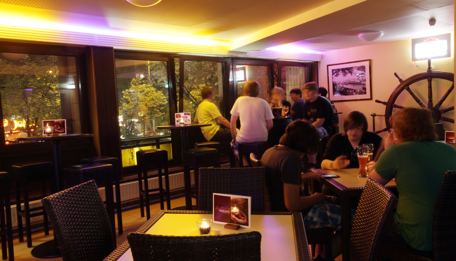 Bar - a&o Hamburg Reeperbahn Hostel