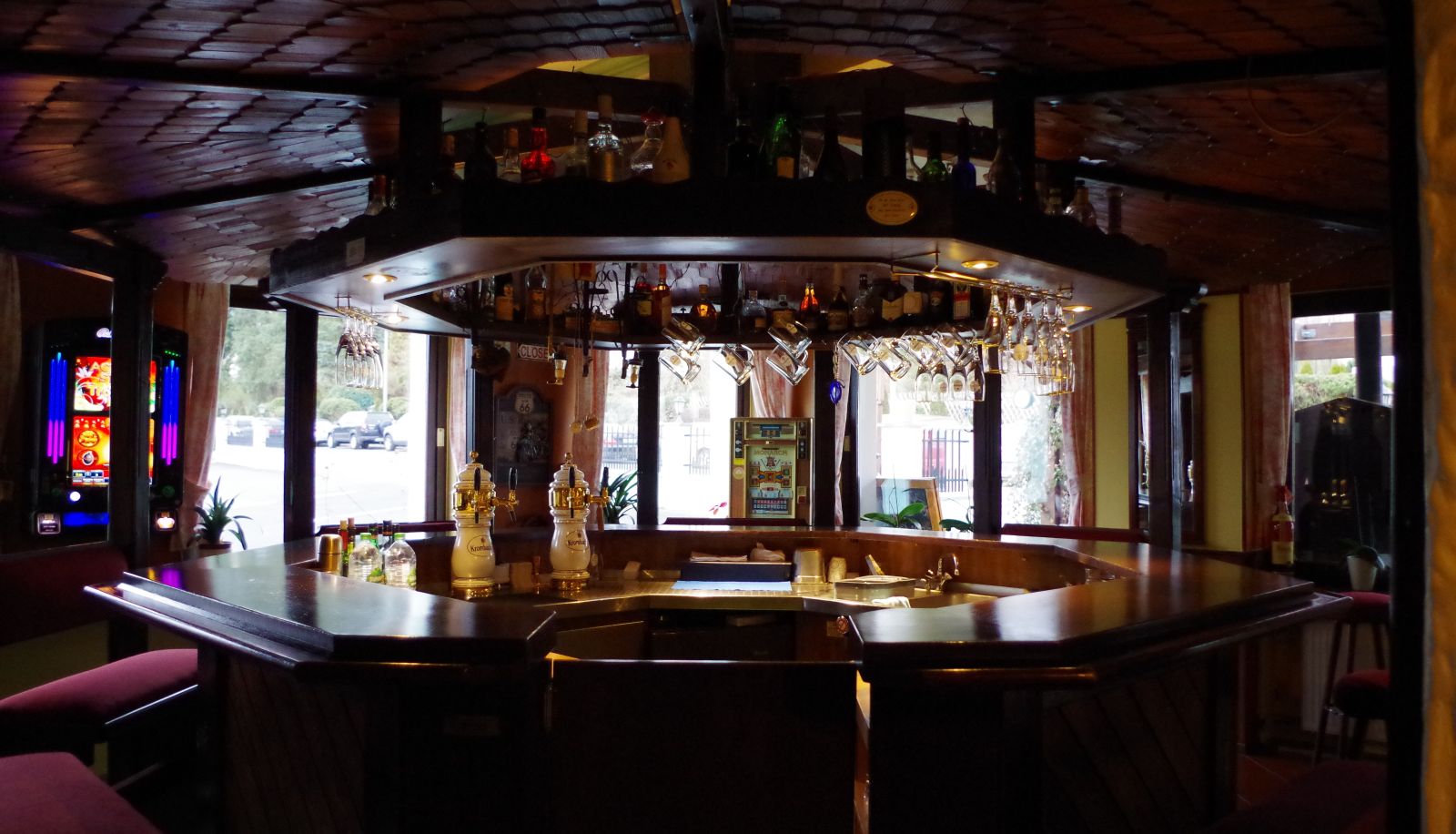 Bar - Glashütten