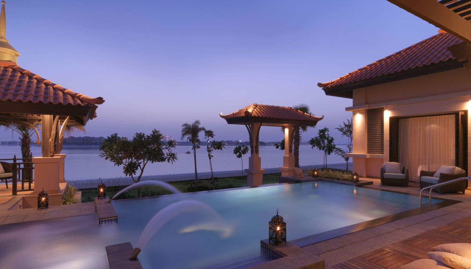 Basen - Anantara Dubai the Palm Resort & Spa