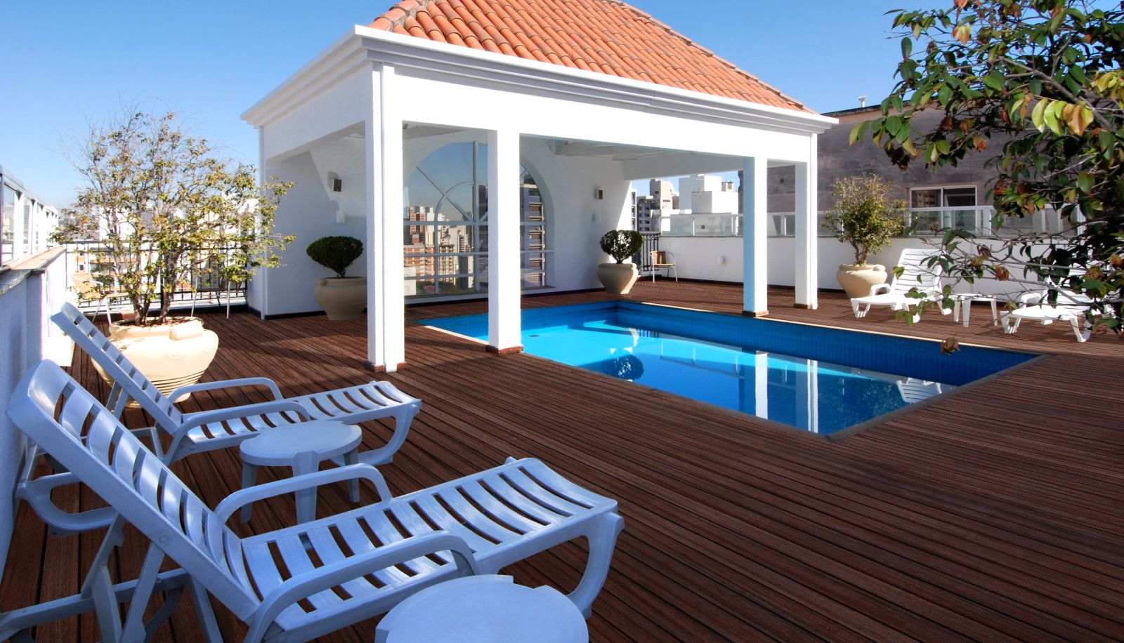 Zwembad - Vitoria Residence Newport