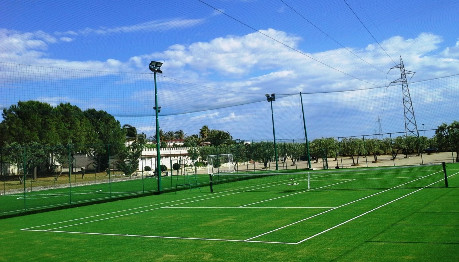 Tennisplatz - Villaggio San Giovanni