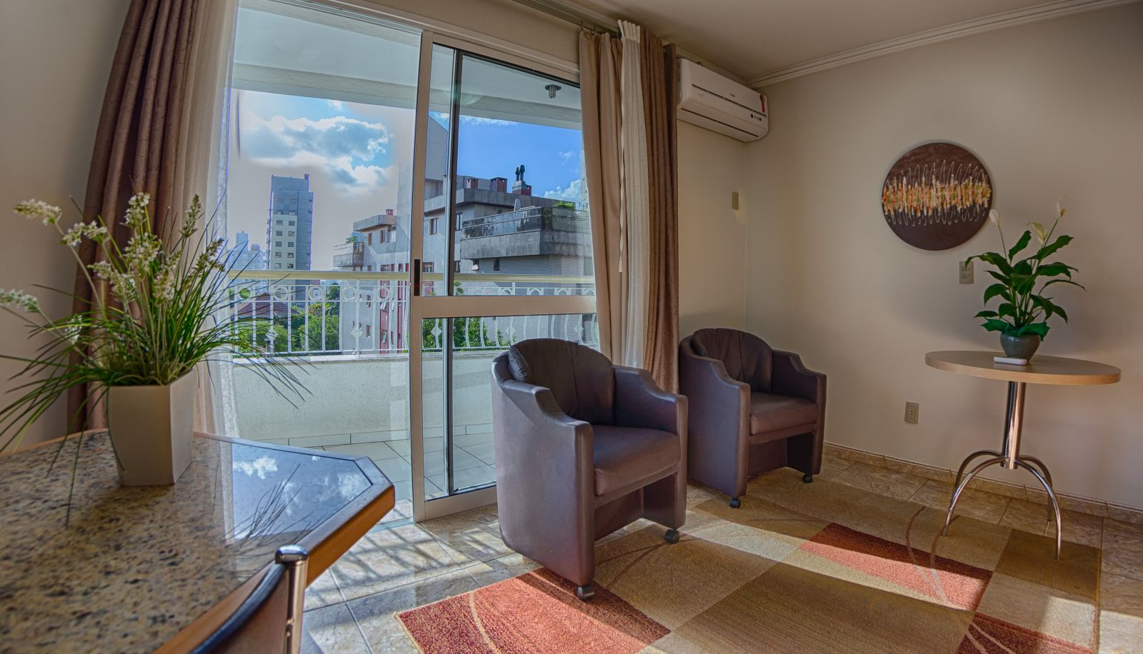 Chambre avec vue sur la piscine - Bela Vista Service Residence
