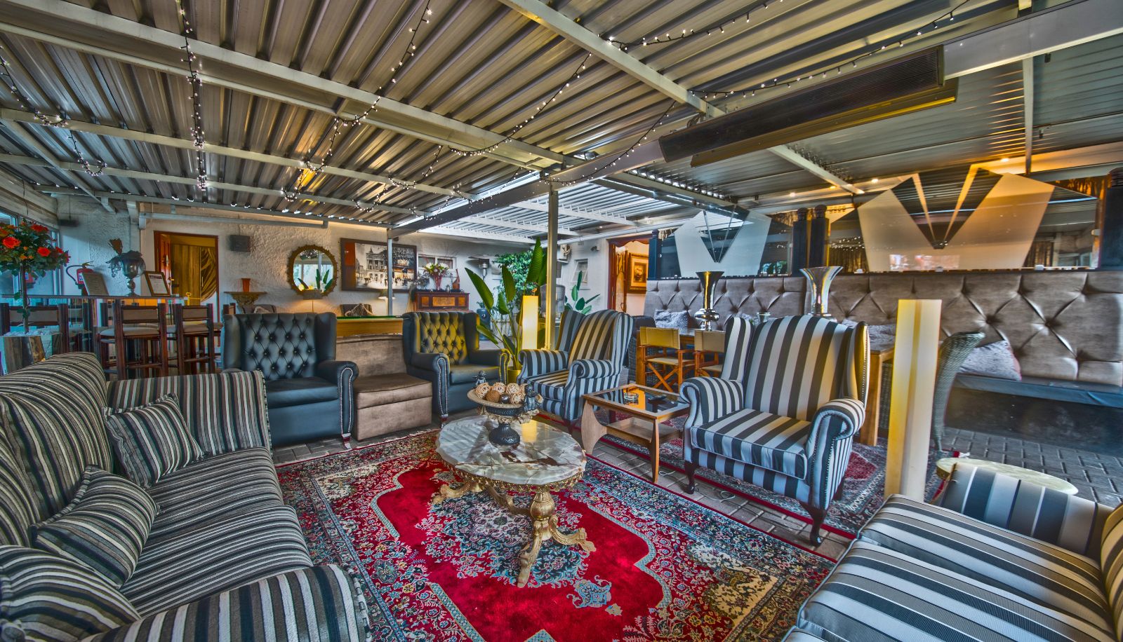 Hotel interior - Dersley Manor