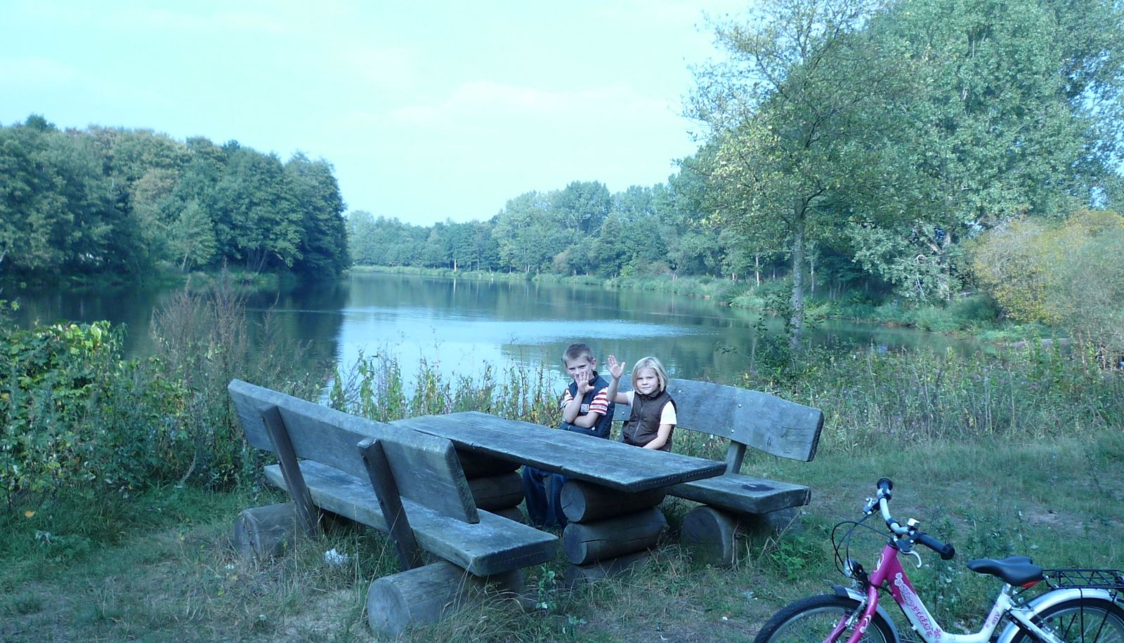 Surrounding - Zur Linde