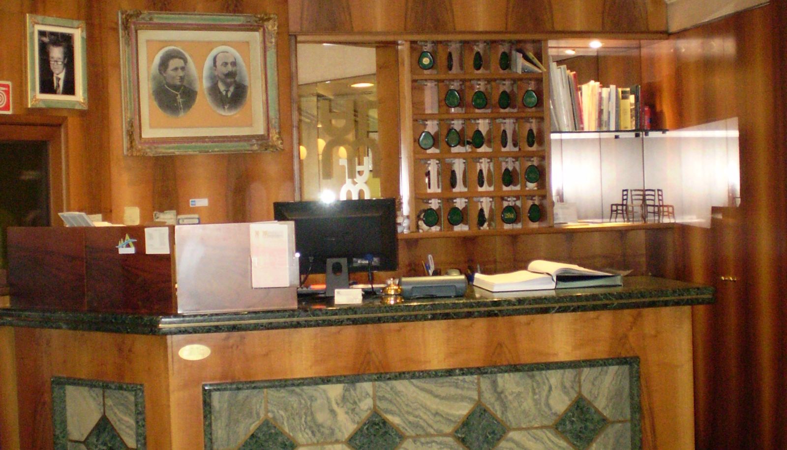 Reception - Albergo Moderno