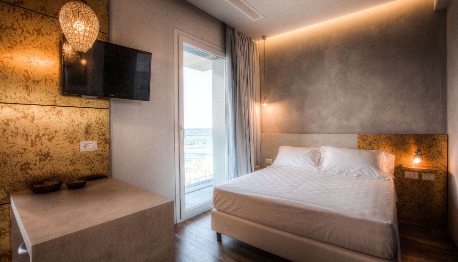 Junior Suite - Bell Suite Hotel