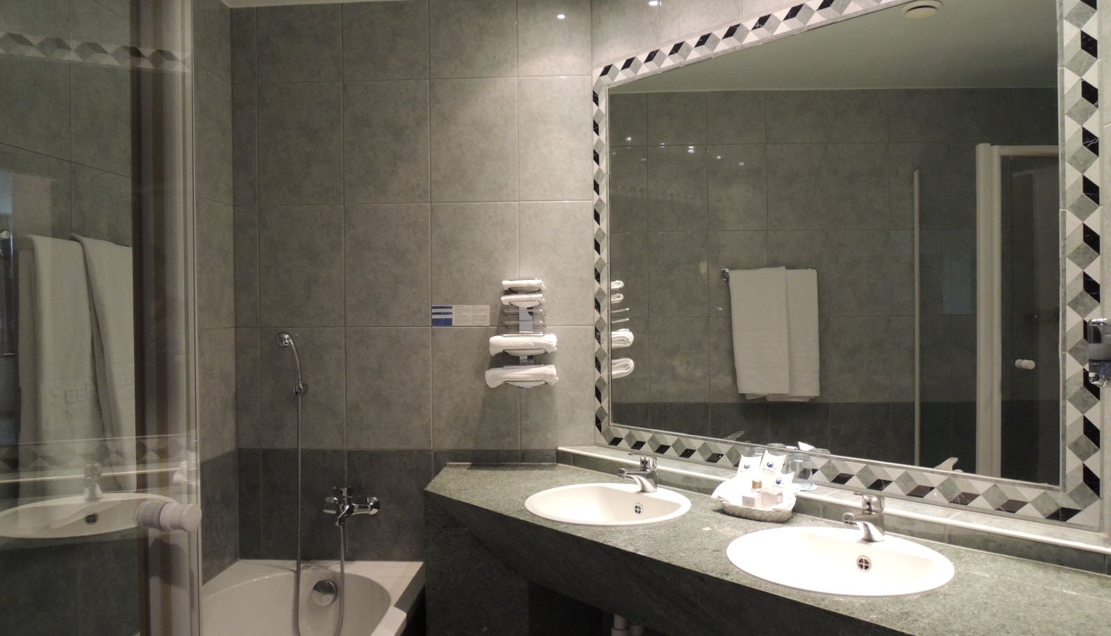 Bagno - Seepark Hotel Muntelier