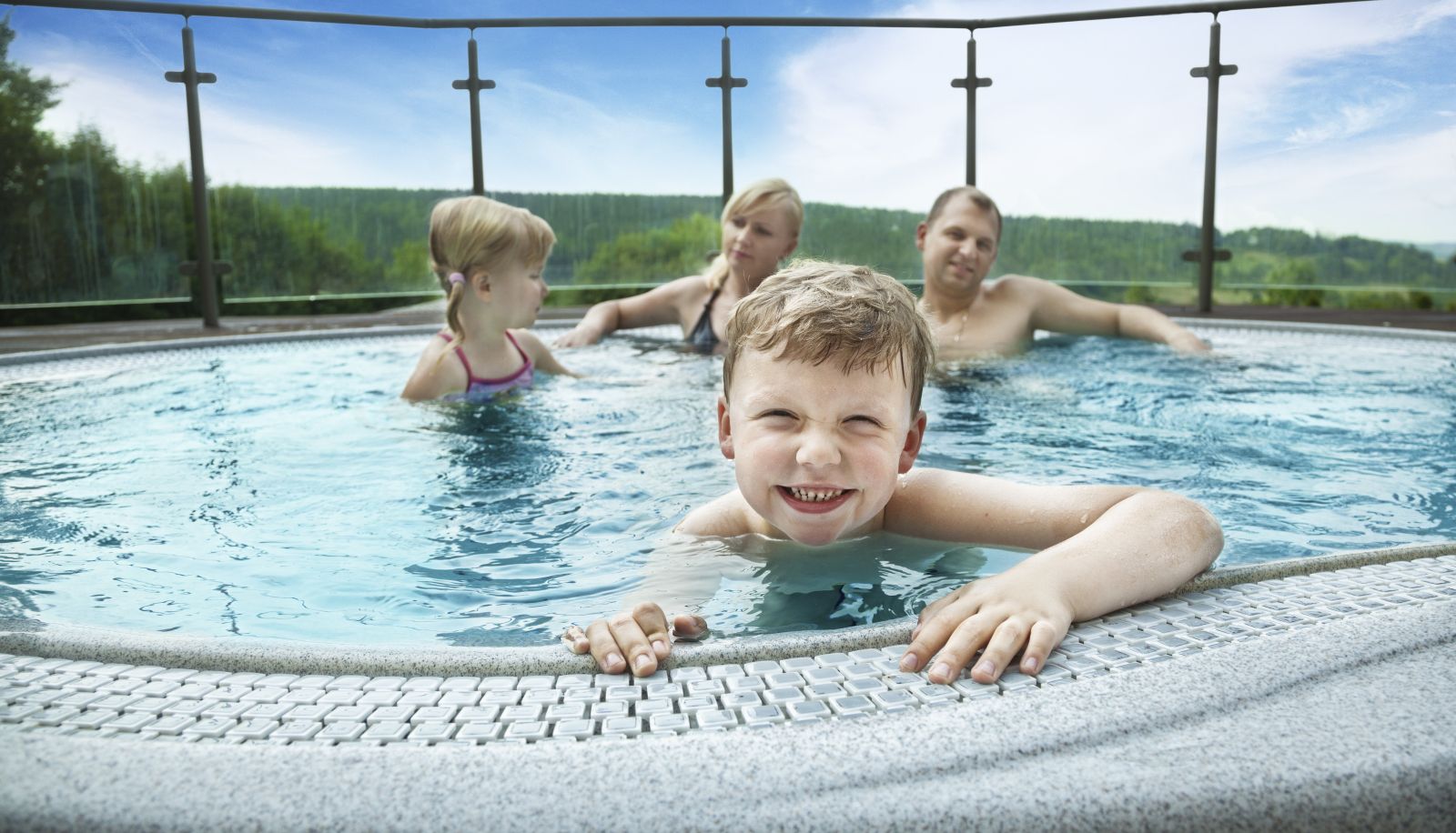 Whirlpool - Malinowy Dwór Hotel**** Medical SPA