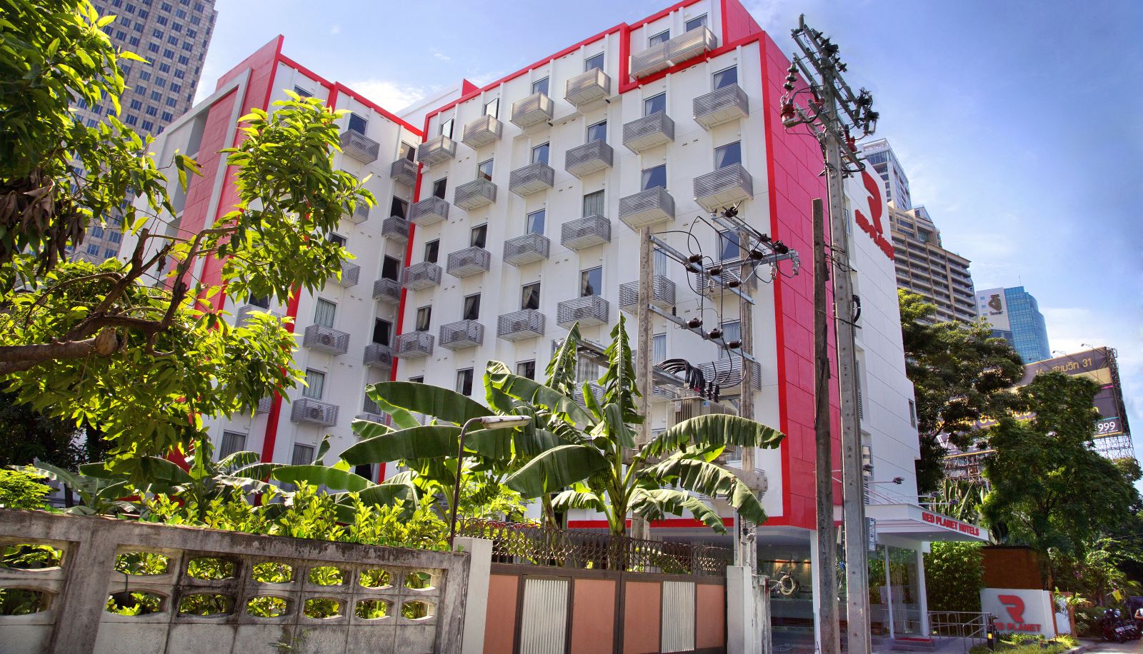 Zona exterior del hotel - Red Planet Bangkok Asoke