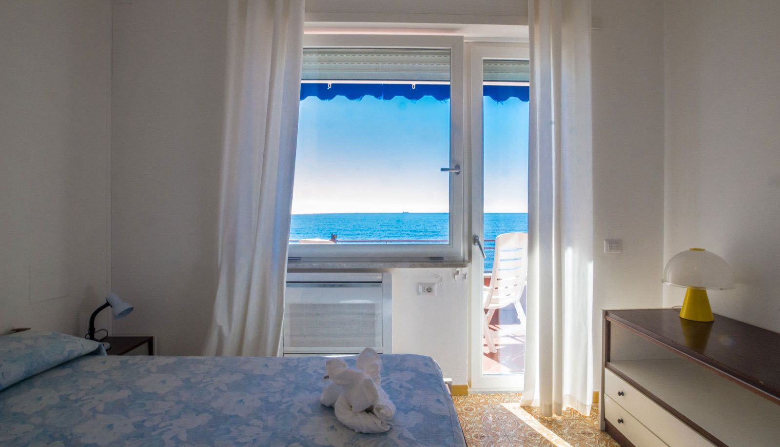 Habitación con terraza - Casa Vacanze Maiori