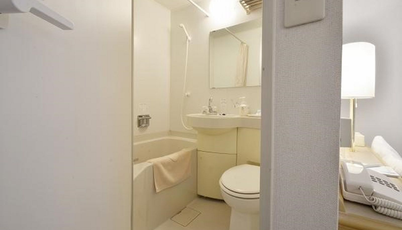 Info - Select Inn Isehara