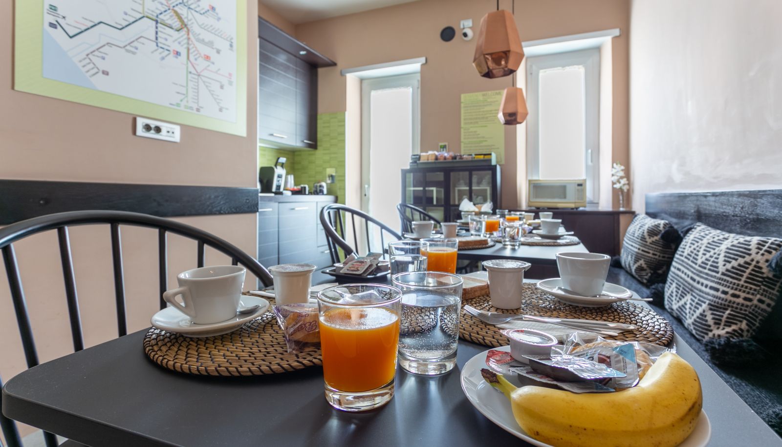Sala de desayunos - Moai Home B&B
