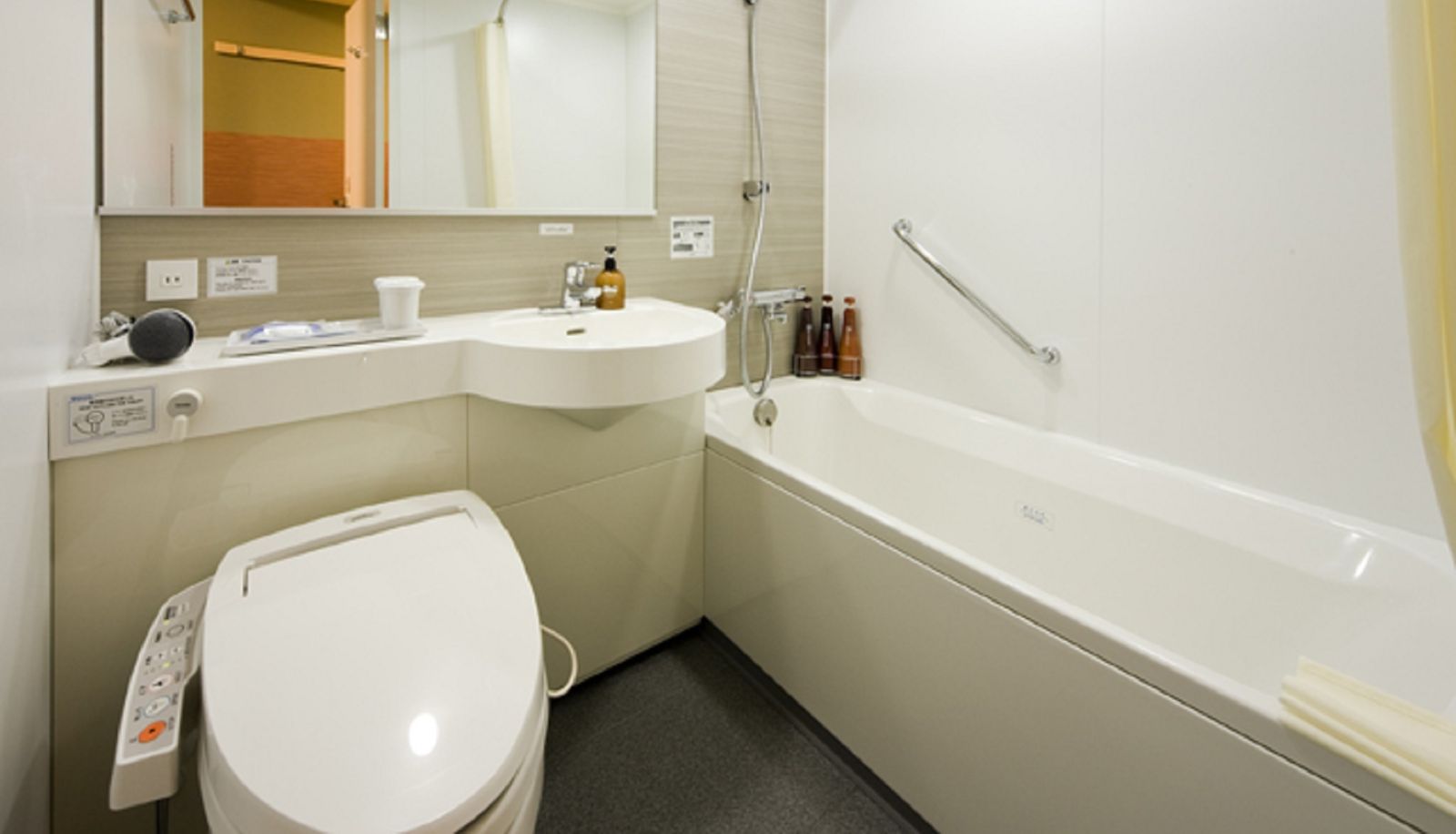 Badezimmer - Daiwa Roynet Hotel Hamamatsu