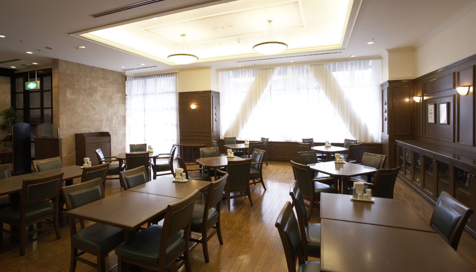 Sala prima colazione - Hotel Wing International Premium Tokyo Yotsuya
