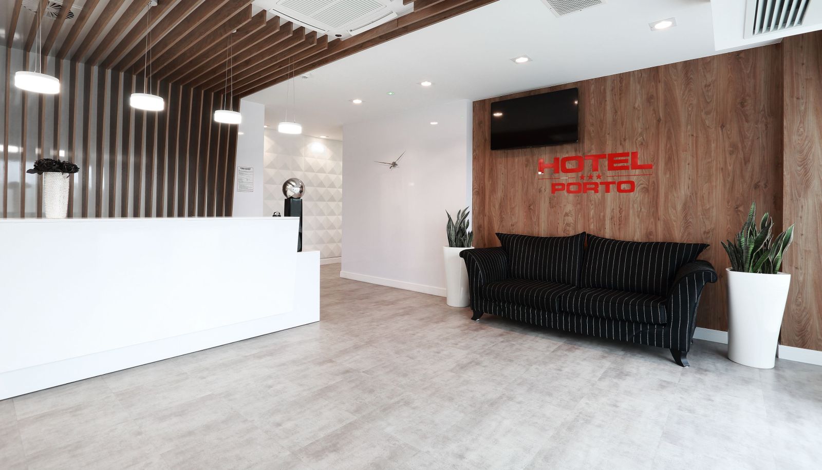 Reception - Hotel Porto