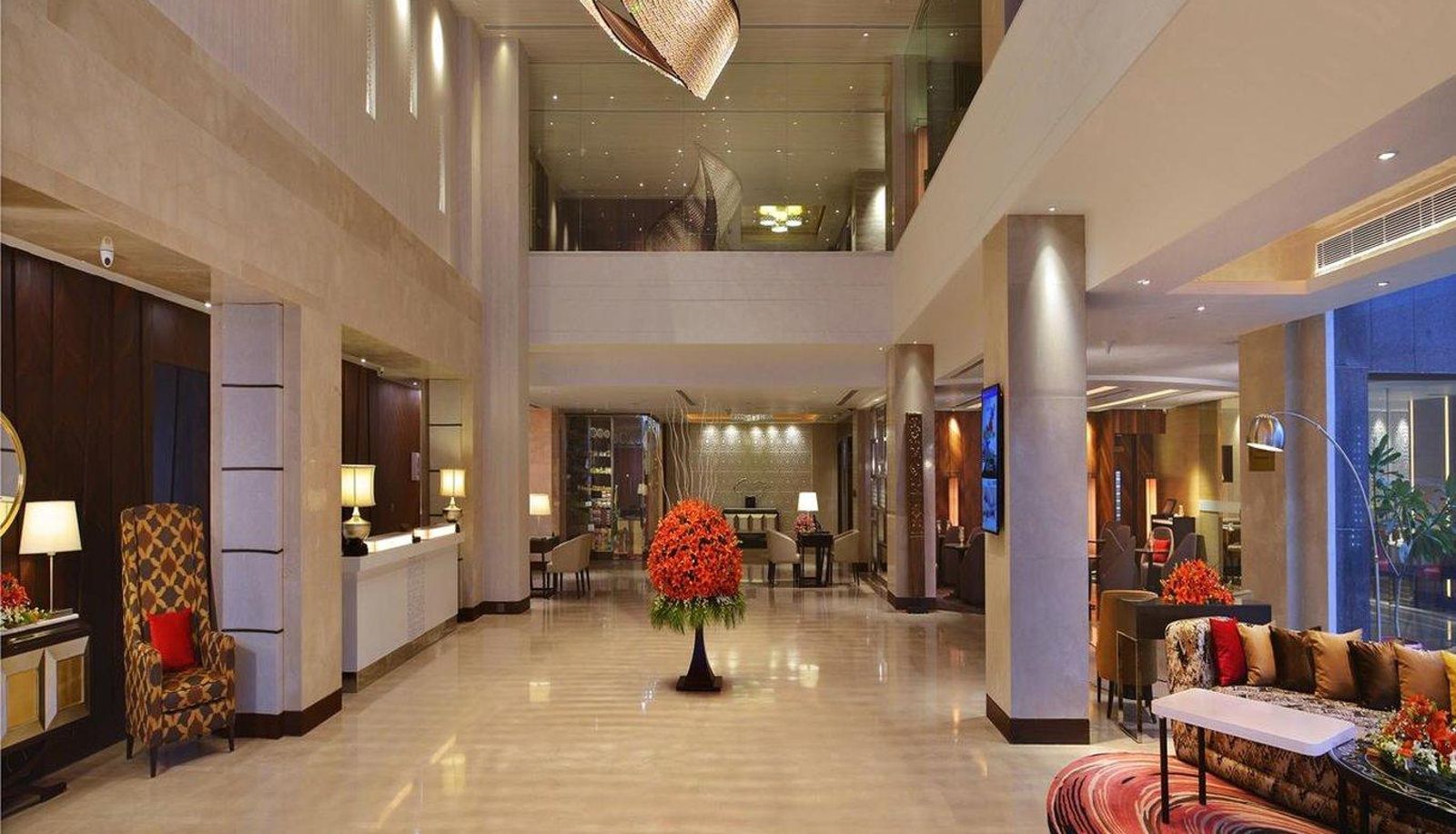 Restaurant - Crystal Sarovar Premiere