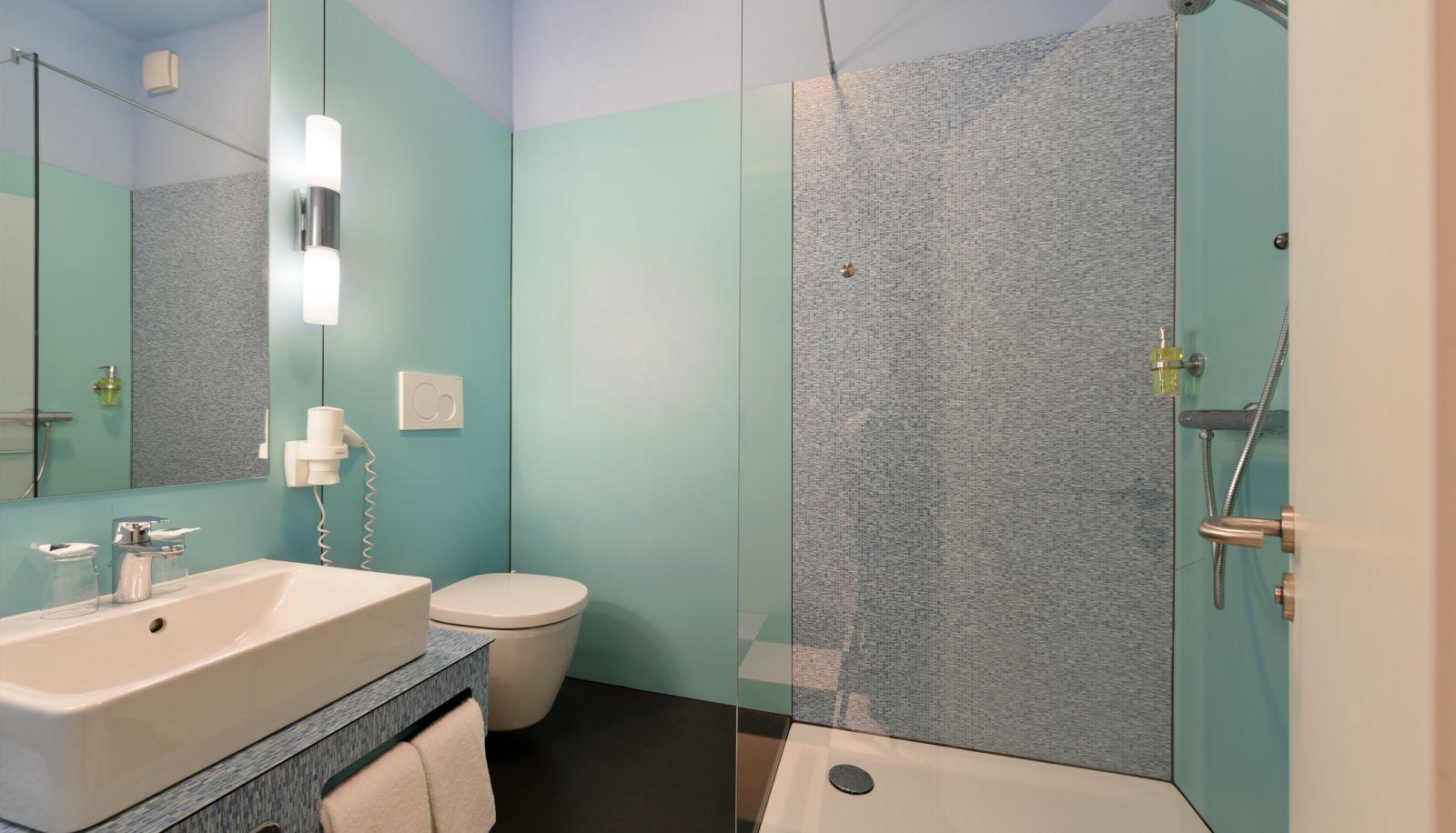 Bathroom - Cityhotel Thüringer Hof Design Hannover