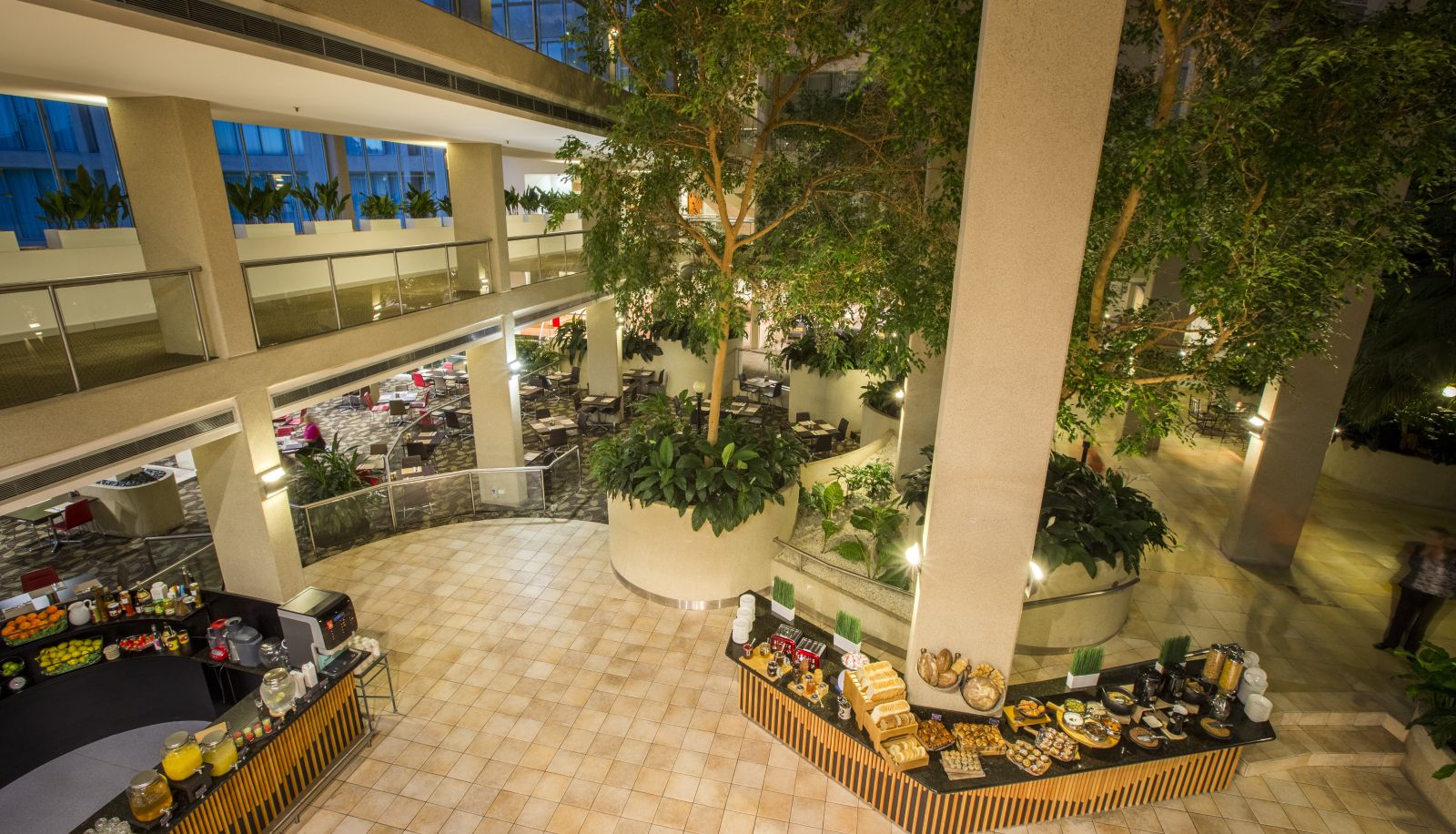 Restaurant - RYDGES CANBERRA