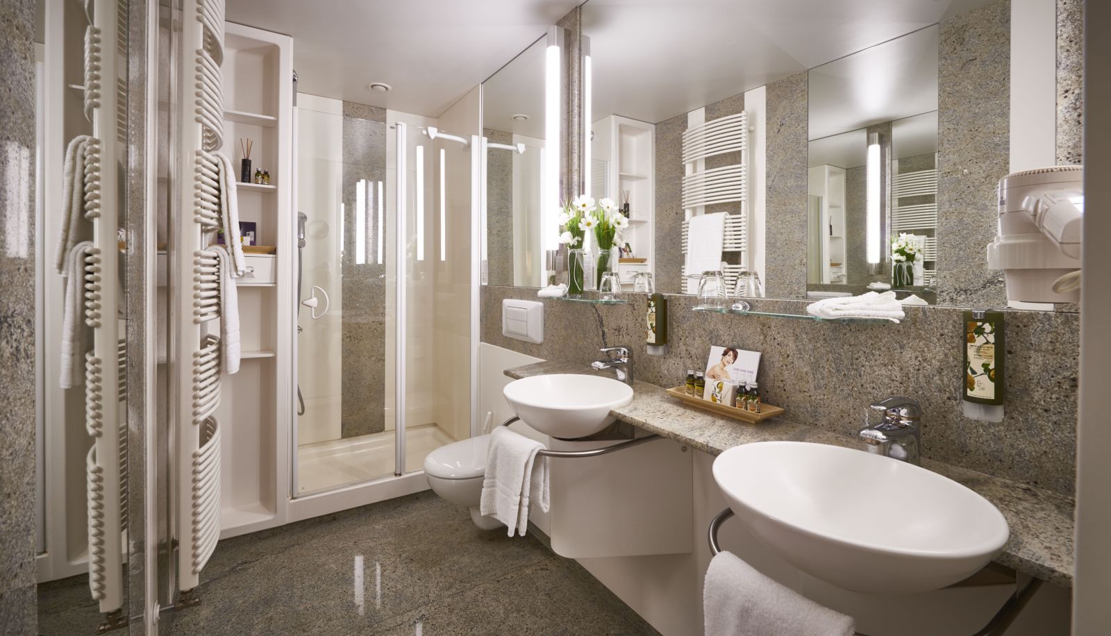 Bathroom - Hotel Therme Bad Teinach