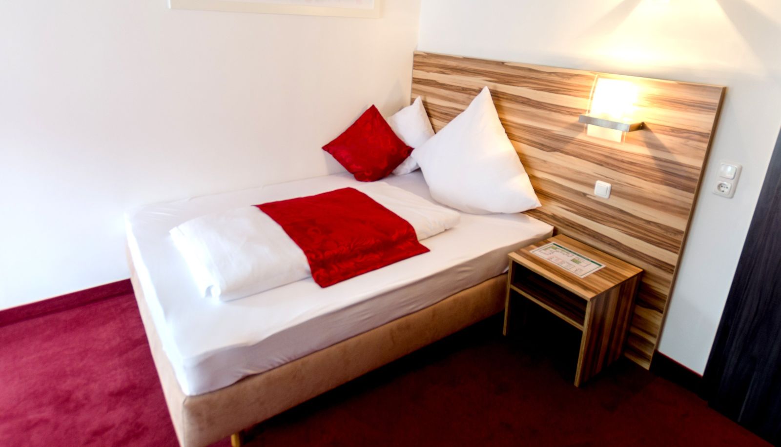 Standard room (single) - Bruckertshof Hotel-Restaurant-Biergarten