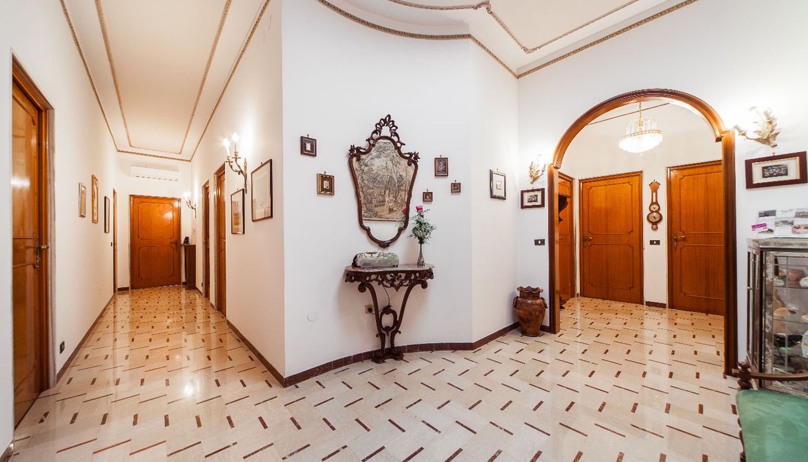 Lobby - Apulia 70 Holidays
