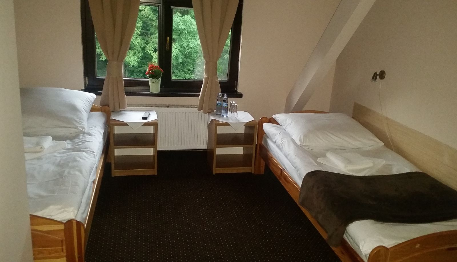Standard room (double) - Zajazd Pod Niedźwiedziem