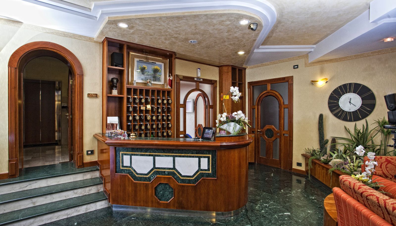 Reception - Smeraldo Hotel