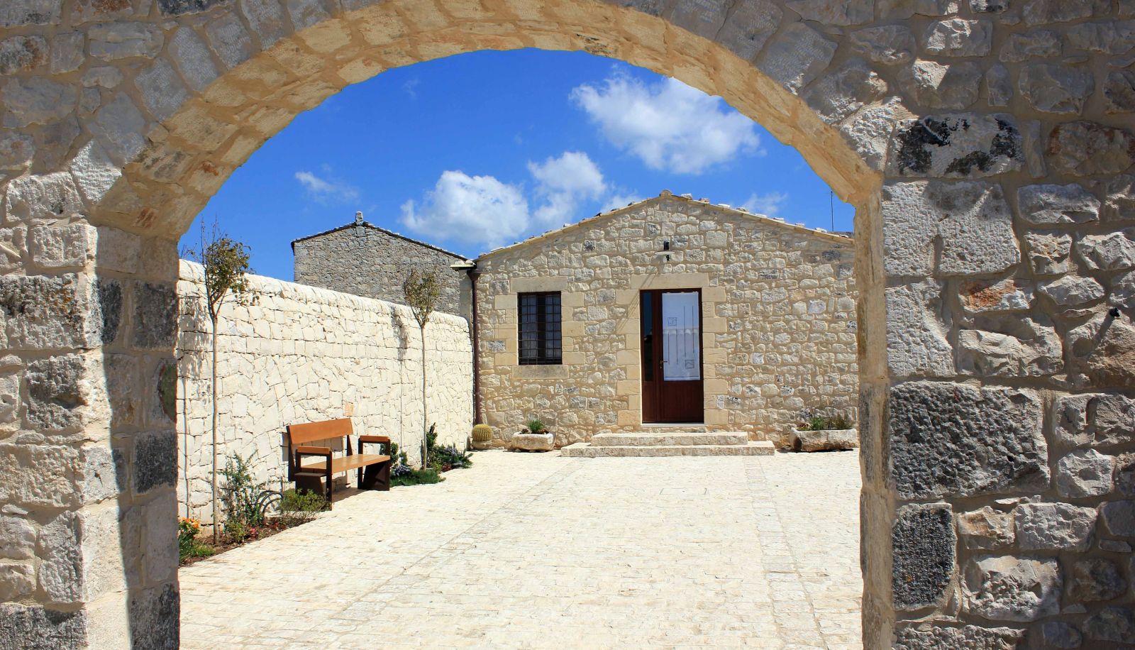 Hotel outdoor area - Borgo Monachella