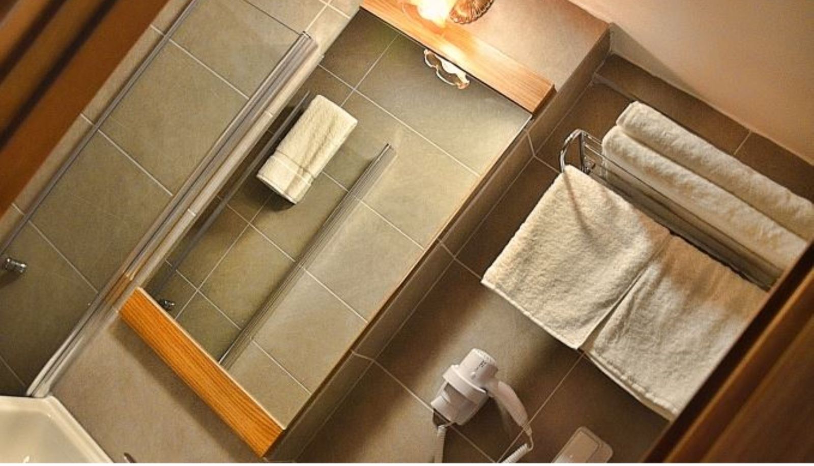 Bagno - Cumbali Plaza Hotel