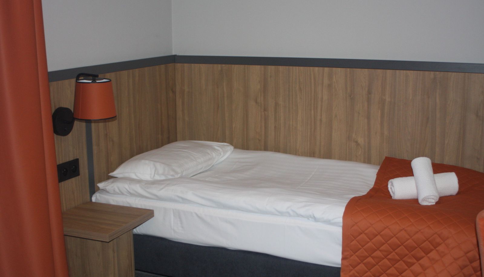 Standard room (single) - Szaffran Hotel & Reastauracja