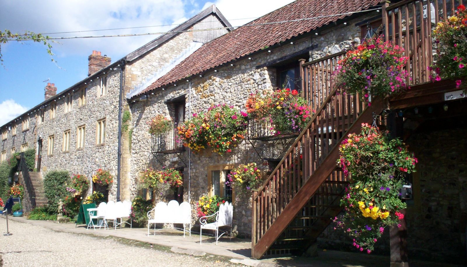 Hotel outdoor area - Hornsbury Mill