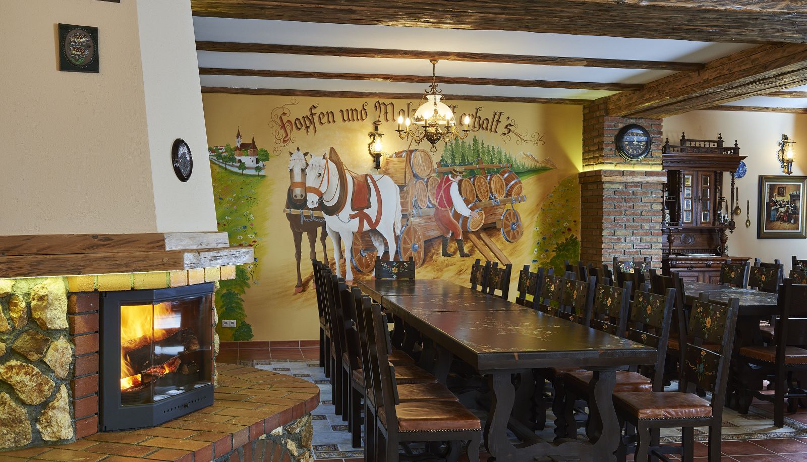 Breakfast room within the restaurant - Conacul Ambient