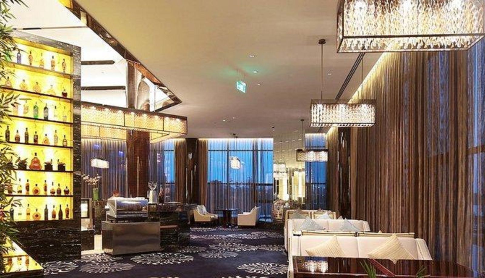 Hal - Sunstone Plaza Hotel