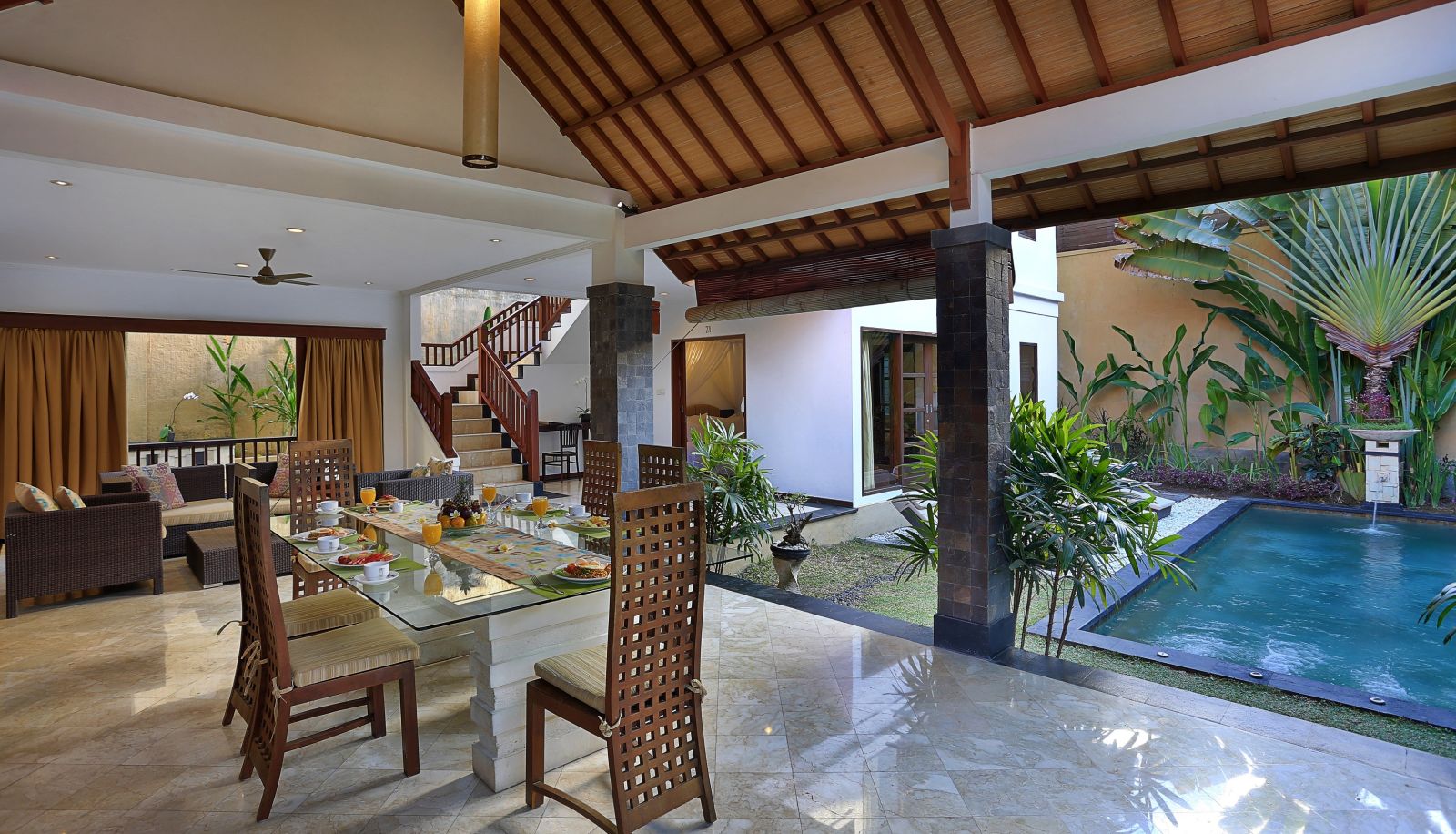 Room with pool view - Dampati Villas Sanur