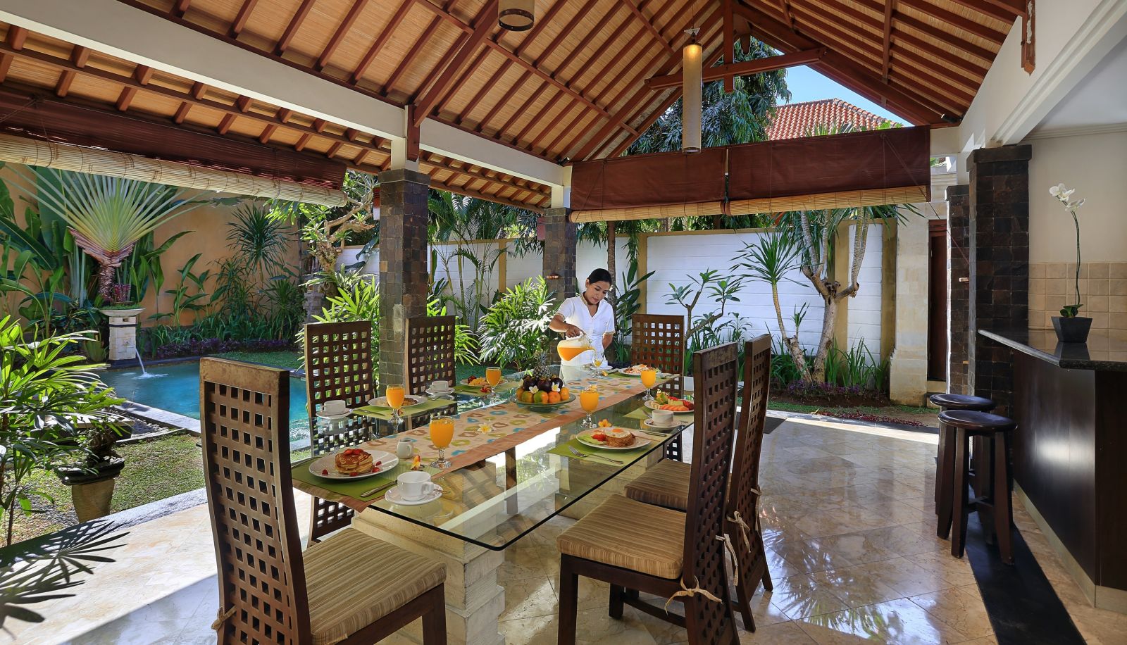 Room with pool view - Dampati Villas Sanur