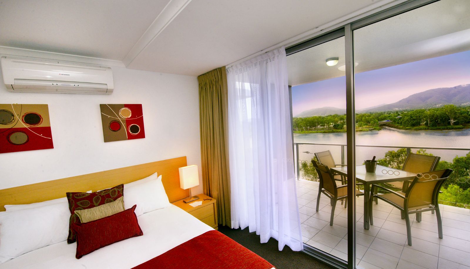 Room - The Edge Apartment Hotel