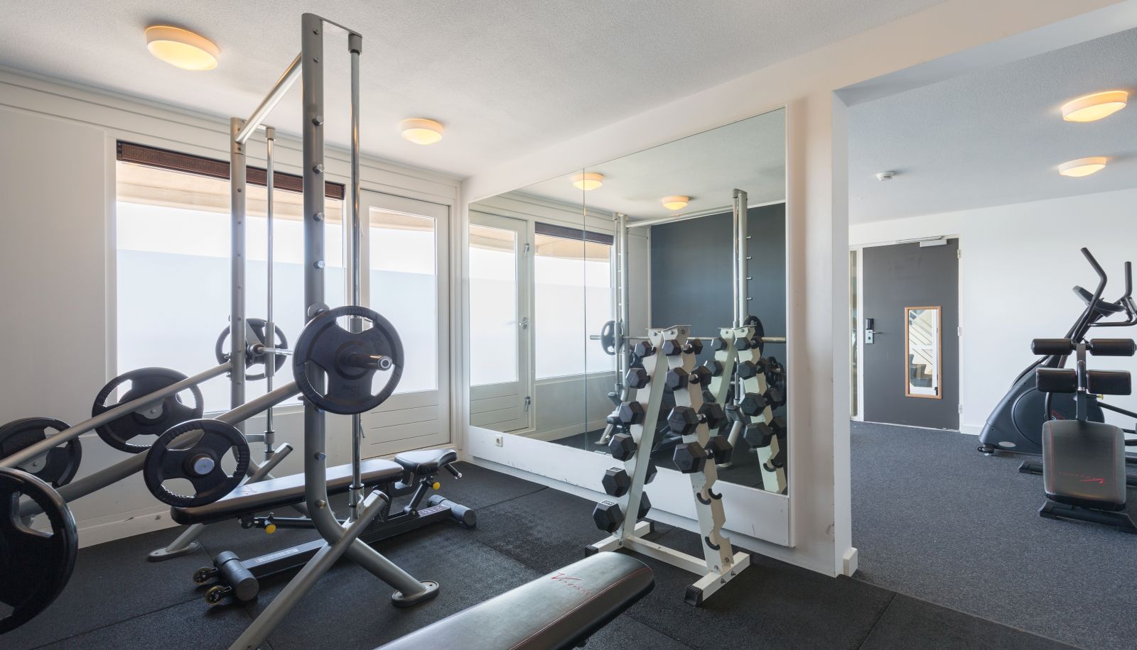 Fitnessruimte - Leonardo Hotel IJmuiden Seaport Beach