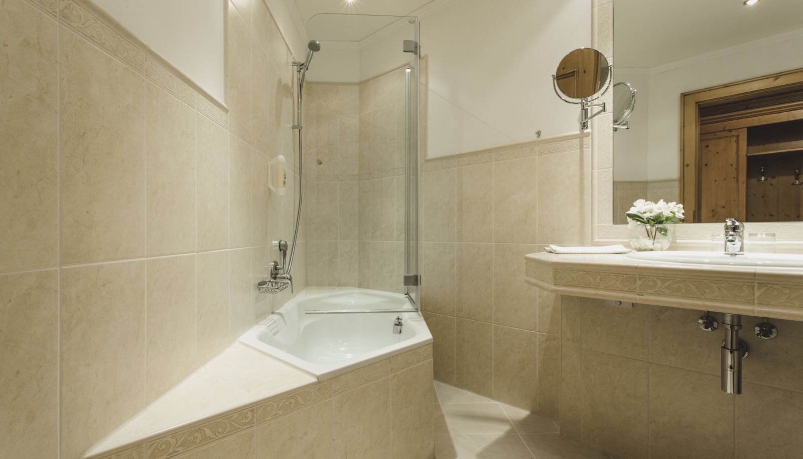 Bathroom - Hotel Hirschen
