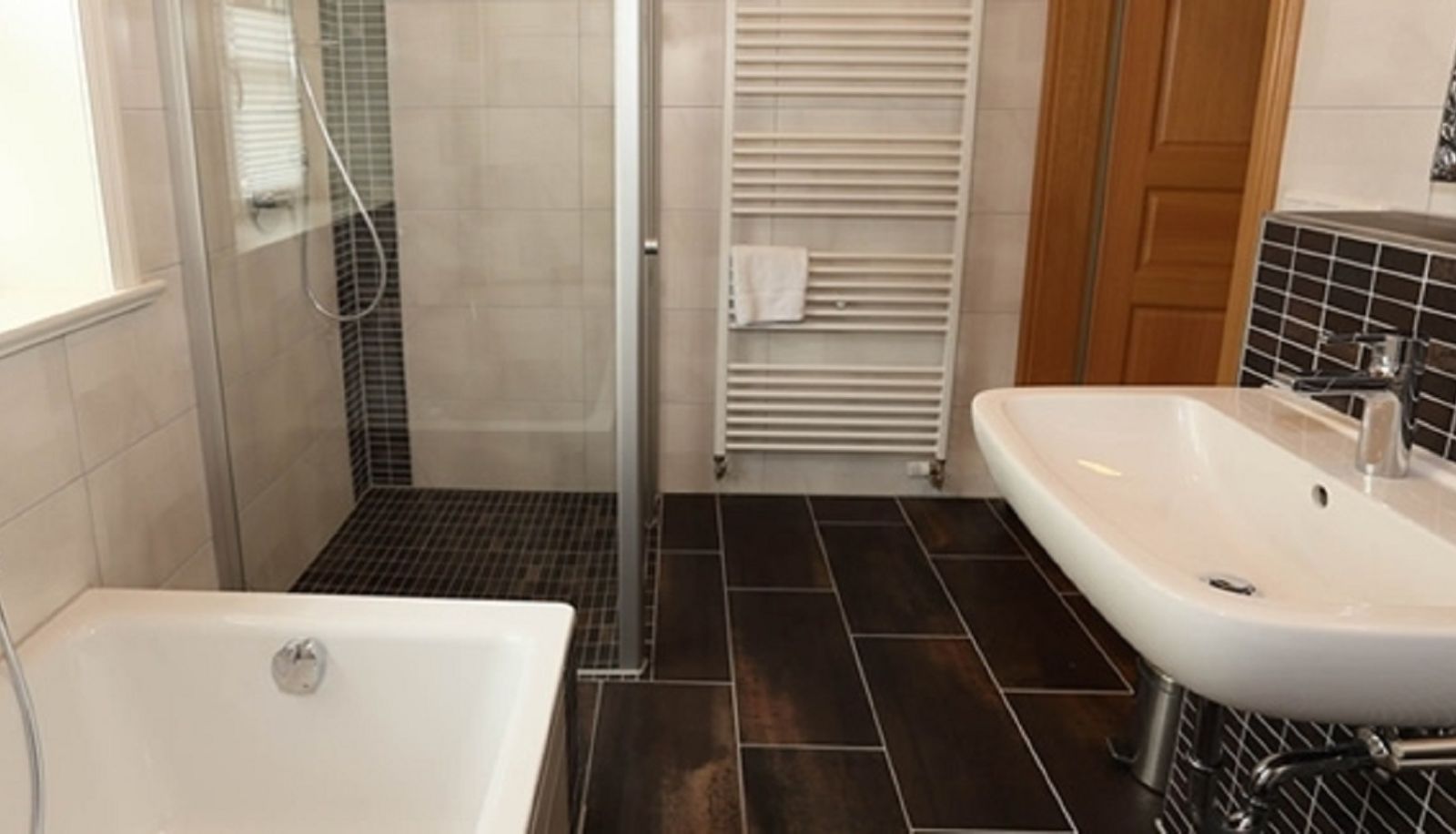 Bathroom - Appartementhotel Stade