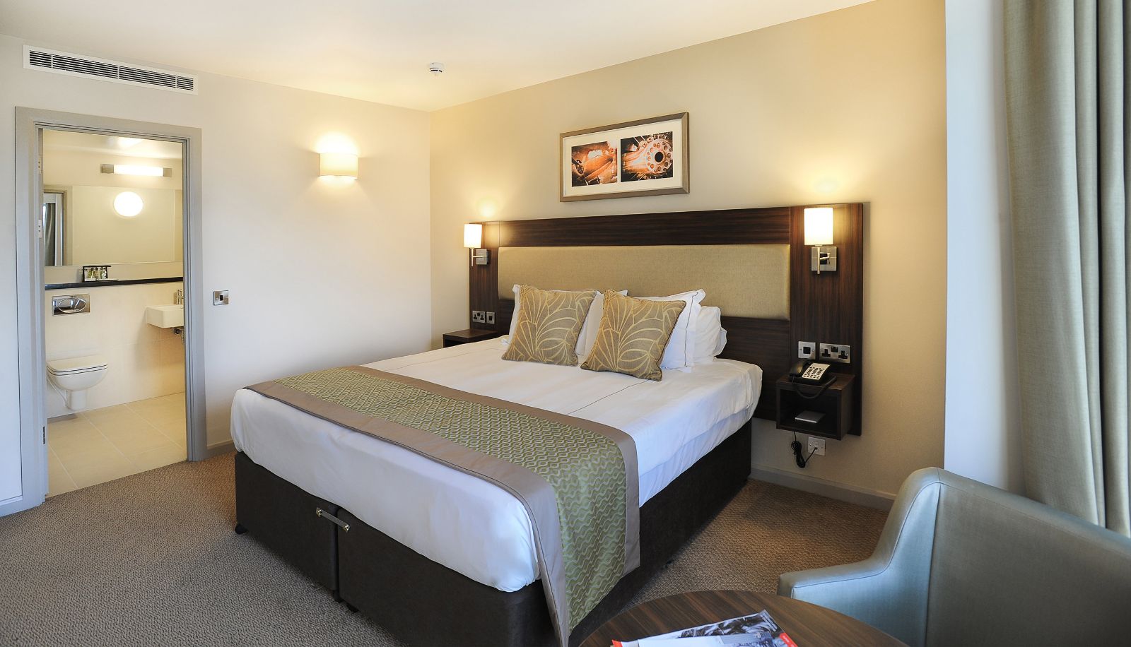 Habitación estándar (doble) - Heston Hyde Hotel