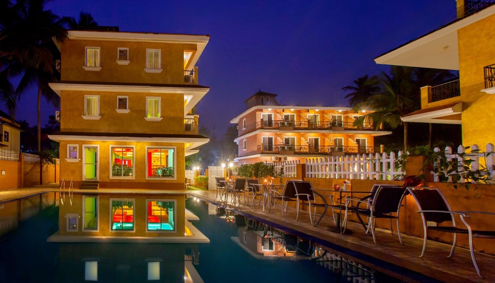 Area esterna dell'hotel - Jasminn Hotel