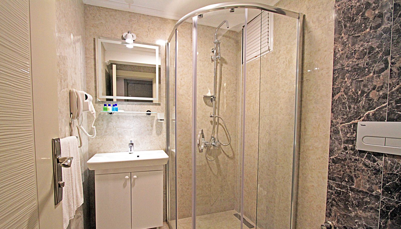 Badezimmer - Best Life Hotel Bodrum Center