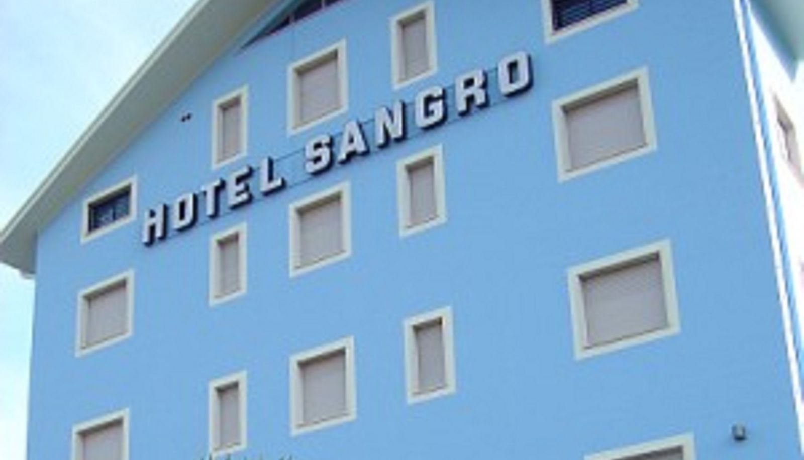 Hotel outdoor area - Sangro