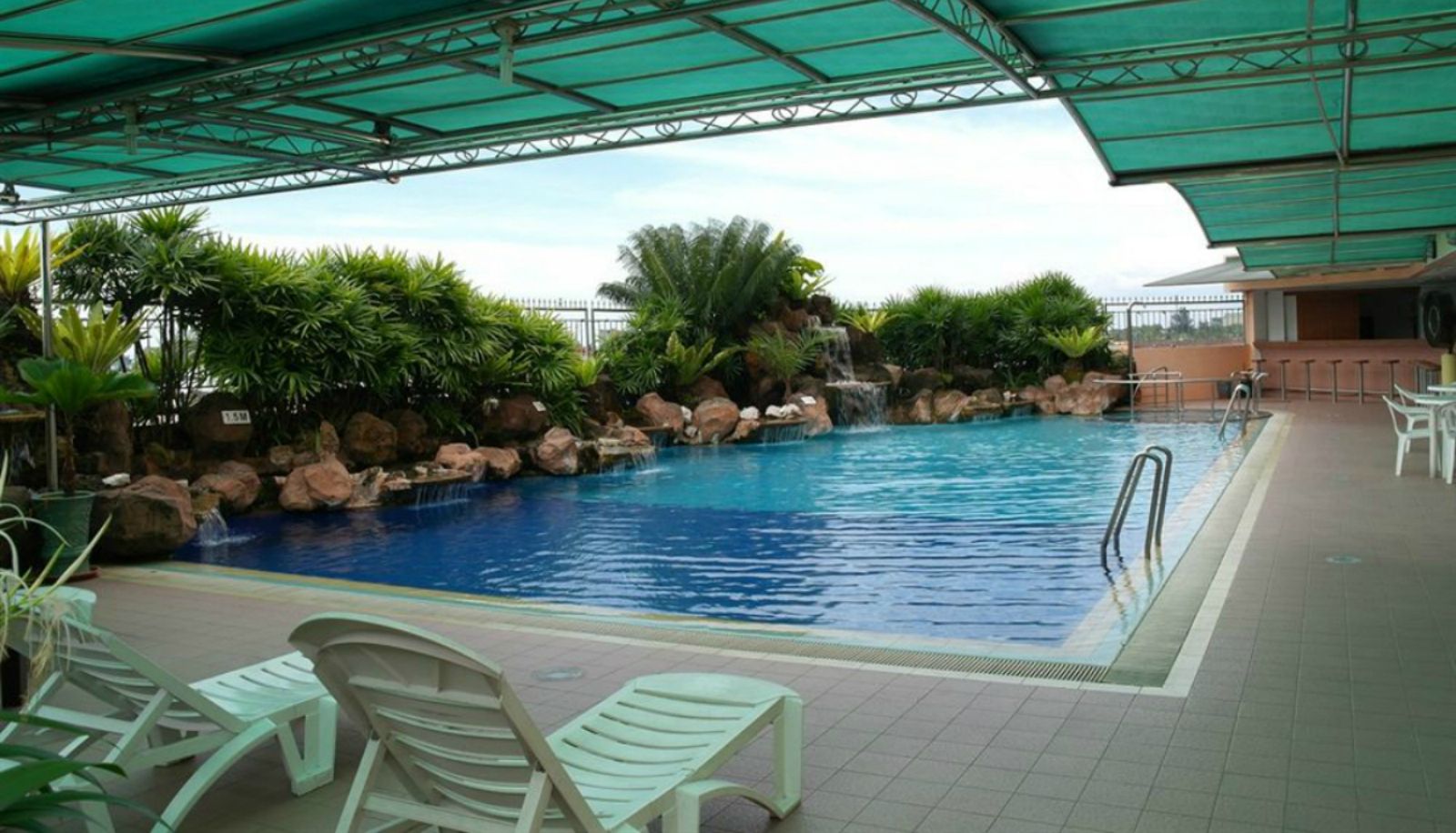 Pool - Grand Palace