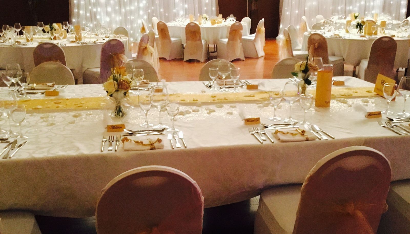 Restaurante - Grand Hotel de Nimes