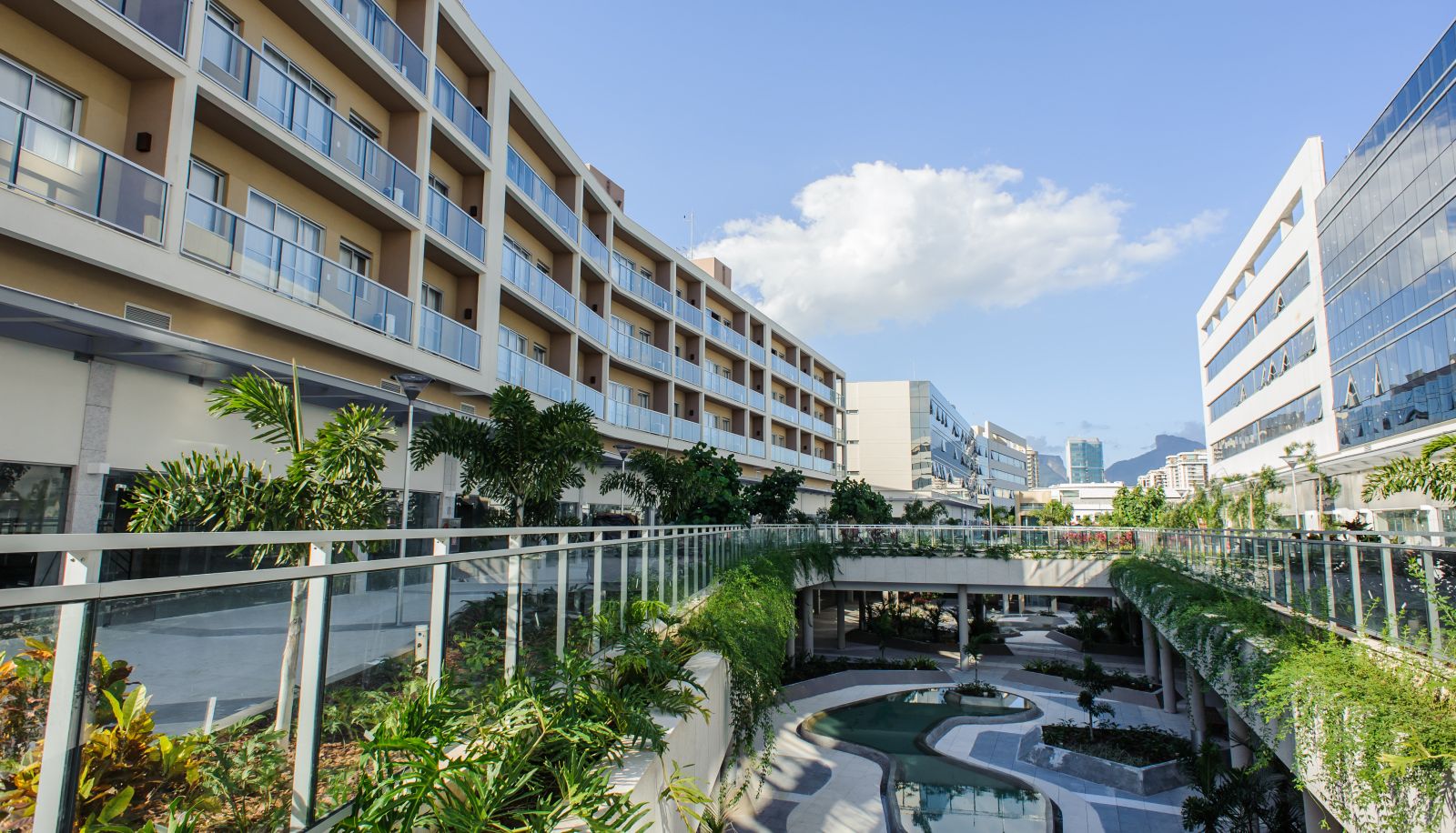 Hotel outdoor area - Promenade Link Stay